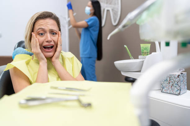Best Emergency Tooth Extraction in Clinton, AR